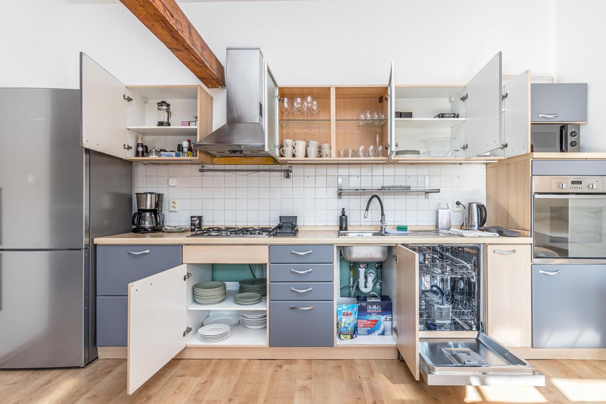 Navratilova Apartment